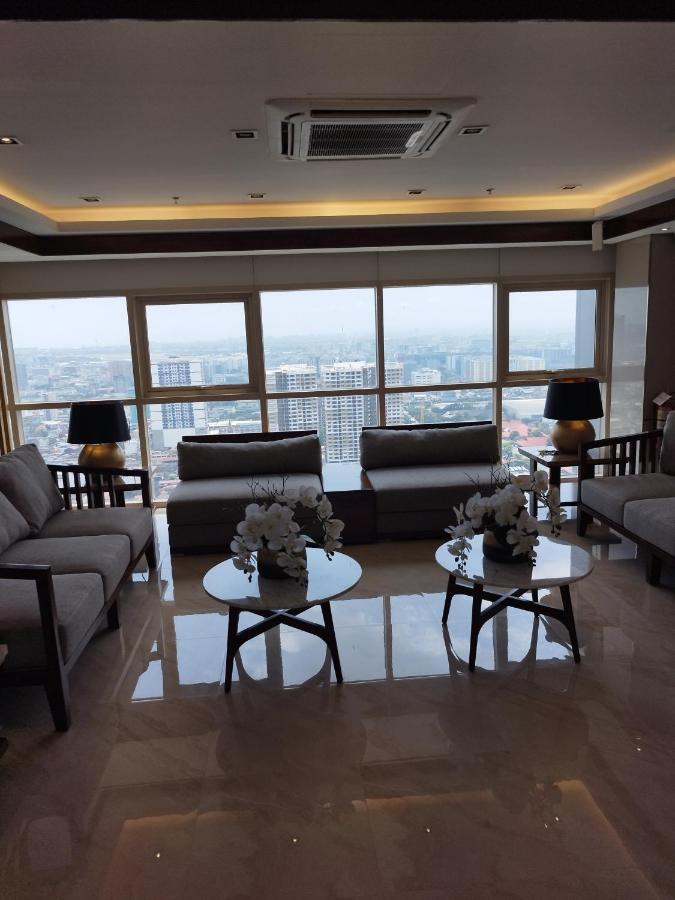 Schoenes Apartment Mit Pool-Nutzung Манила Екстериор снимка